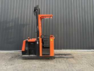 Used Forklift Truck BT OME100M ELEKTRO MITTELHUBKOMMISSIONIERER (13075979)