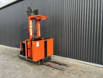 Used Forklift Truck BT OME100M ELEKTRO MITTELHUBKOMMISSIONIERER (13075979)