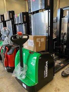 Used Forklift Truck HANGCHA CDD12 ELEKTRO MITTELHUBKOMMISSIONIERER (12980868) backdrop