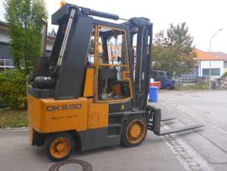 Used Forklift Truck HUBTEX DKS-80 DIESEL VIERRADFRONTSTAPLER (13075980)