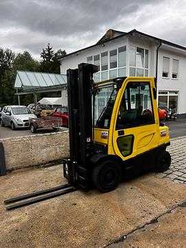 Used Forklift Truck HYSTER H 2.5 FT GAS VIERRADFRONTSTAPLER (13076211) backdrop