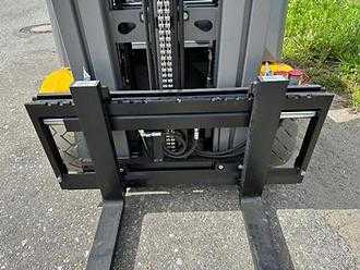 Used Forklift Truck JUNGHEINRICH EFG 215 - 500DZ MIETE ELEKTRO DREIRADFRONTSTAPLER (13021158)