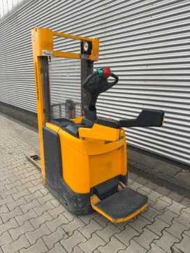 Used Forklift Truck JUNGHEINRICH ERC214 ELEKTRO HOCHHUBWAGENDEICHSEL (13066572)