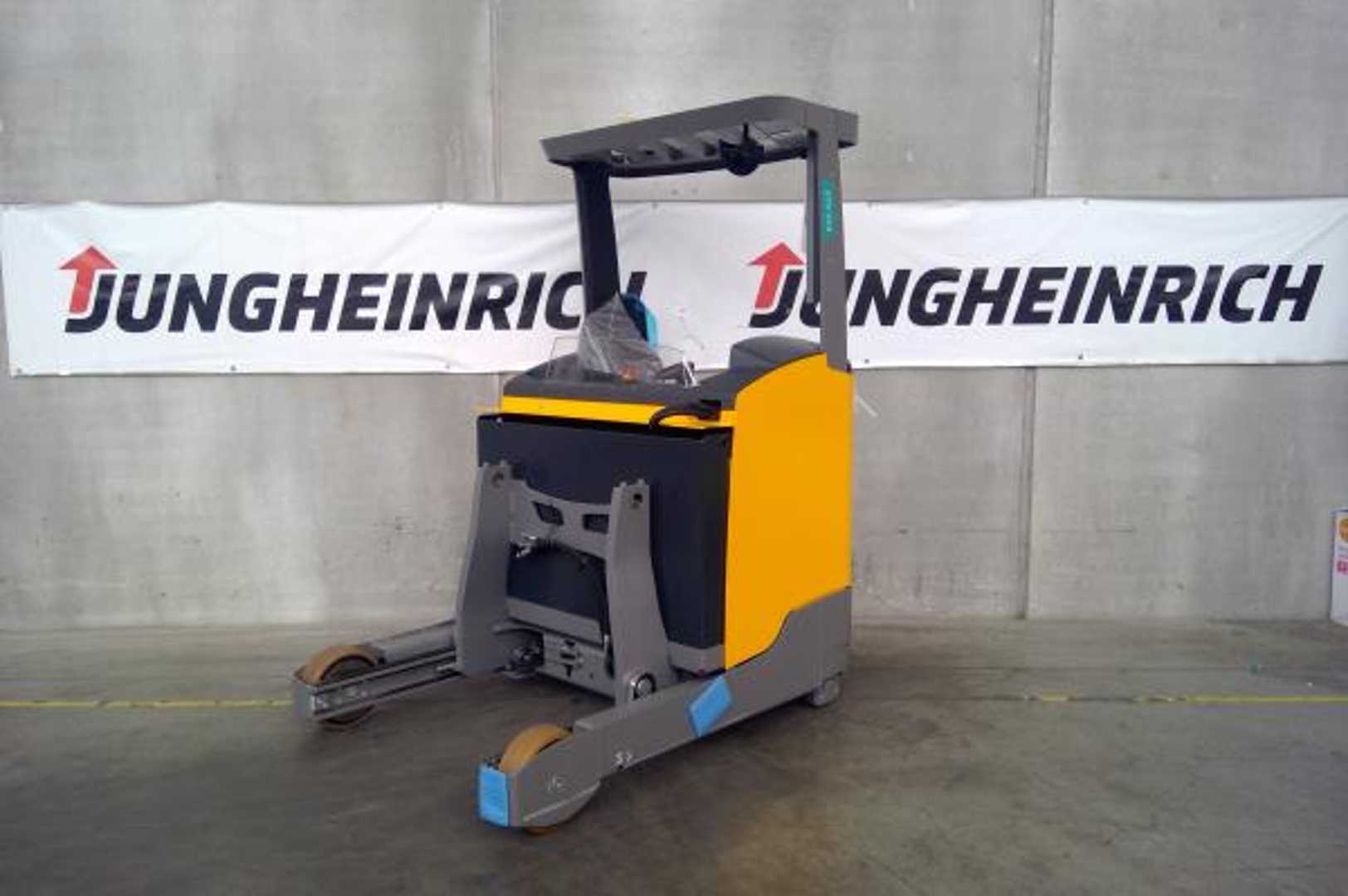 Used Forklift Truck JUNGHEINRICH ETV 214 DL GE 115 830 DZ ELEKTRO SCHUBMASTSTAPLER (12985584)