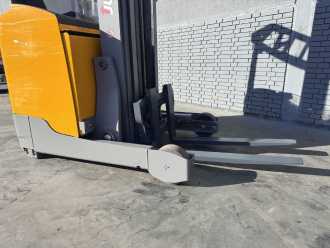 Used Forklift Truck JUNGHEINRICH ETV 216 Baujahr 2017 / HH 9,41M /Akku /TOP ZUSTAND ELEKTRO SCHUBMASTSTAPLER (13076308)