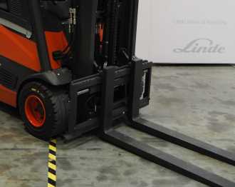 Used Forklift Truck LINDE E 18 PH EVO ELEKTRO VIERRADFRONTSTAPLER (12960185)