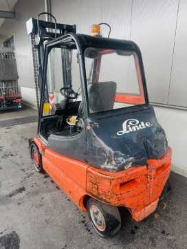 Used Forklift Truck LINDE E 25-01 defekt / not running ELEKTRO VIERRADFRONTSTAPLER (13074822)