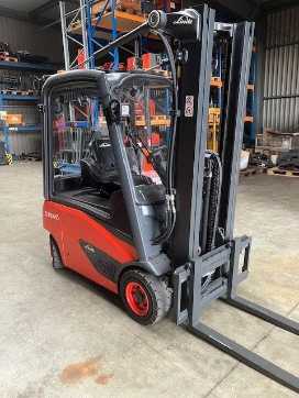 Used Forklift Truck LINDE E16P ELEKTRO VIERRADFRONTSTAPLER (13067057)