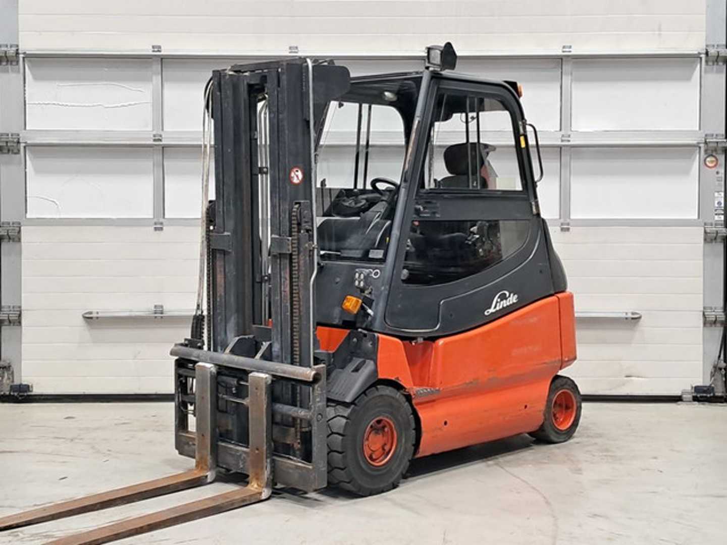 Used Forklift Truck LINDE E30/600-03 ELEKTRO VIERRADFRONTSTAPLER (13058580)