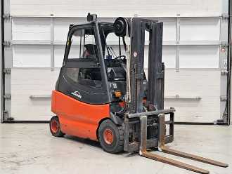 Used Forklift Truck LINDE E30/600-03 ELEKTRO VIERRADFRONTSTAPLER (13058580)