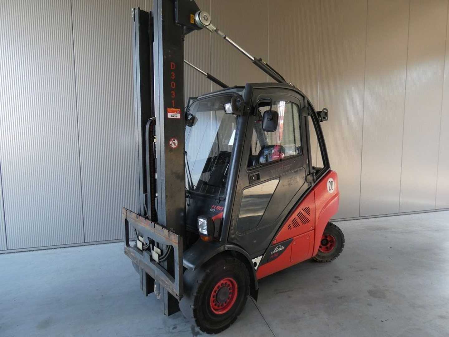 Used Forklift Truck LINDE H 30 D -02 DIESEL VIERRADFRONTSTAPLER (13076077)
