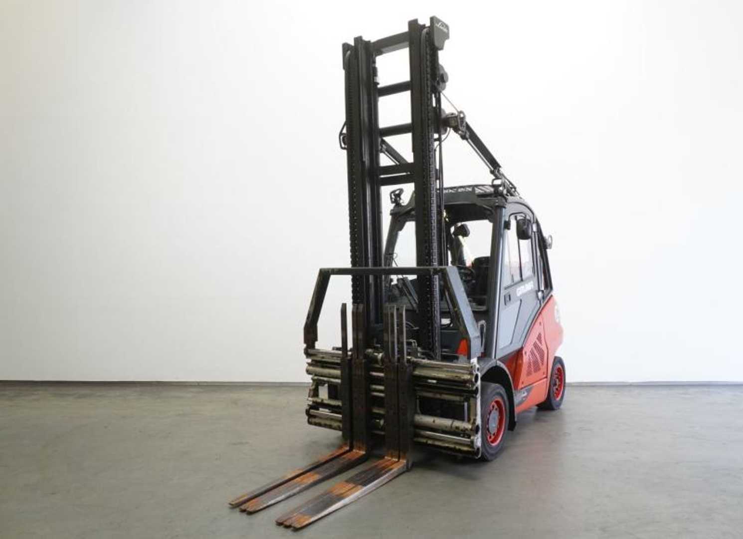 Used Forklift Truck LINDE H 40 T EVO 394-02 GAS VIERRADFRONTSTAPLER (13052981)