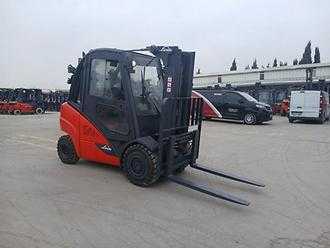 Used Forklift Truck LINDE H30D-02 DIESEL VIERRADFRONTSTAPLER (13028292)