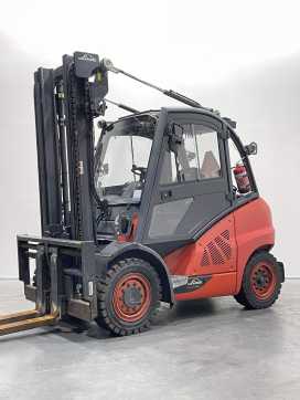 Used Forklift Truck LINDE H40D-02-394 DIESEL VIERRADFRONTSTAPLER (13075938) backdrop