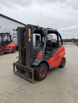 Used Forklift Truck LINDE H45D Containerfähig DIESEL VIERRADFRONTSTAPLER (13075333) backdrop