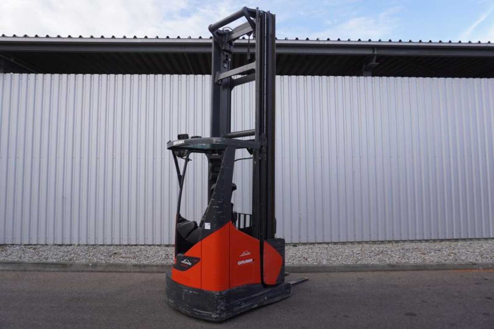 Used Forklift Truck LINDE R 17 X 116-03 ELEKTRO SCHUBMASTSTAPLER (13076329)