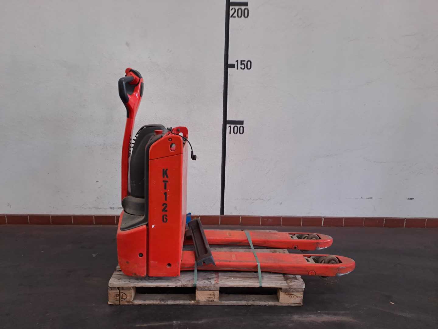 Used Forklift Truck LINDE T14 : 1,4 t (1155-00) ELEKTRO NIEDERHUBWAGENFAHRERSTAND (13076446)