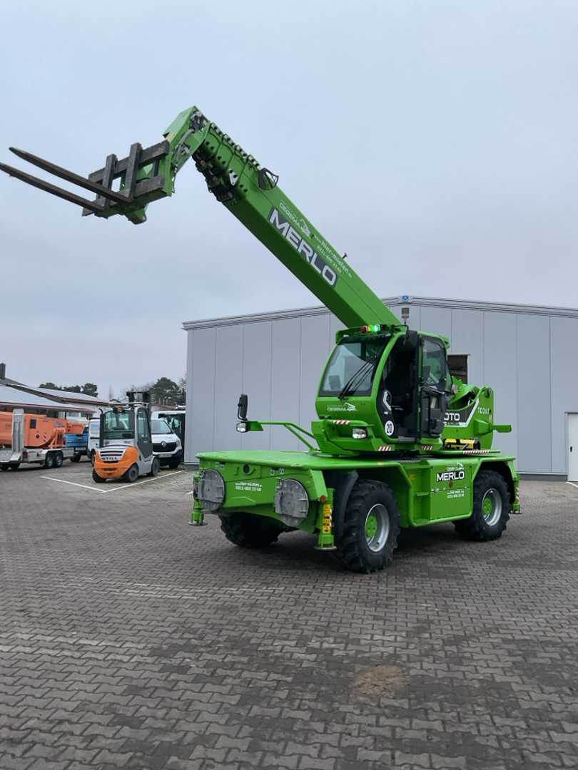 Used Forklift Truck MERLO R50.30 S PLUS DIESEL TELESKOPARMSTAPLER (13008161)