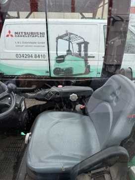 Used Forklift Truck MITSUBISHI FD 30 N DIESEL VIERRADFRONTSTAPLER (12997061)