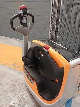 Used Forklift Truck STILL EXV 14i-C ELEKTRO HOCHHUBWAGENDEICHSEL (12924330) backdrop