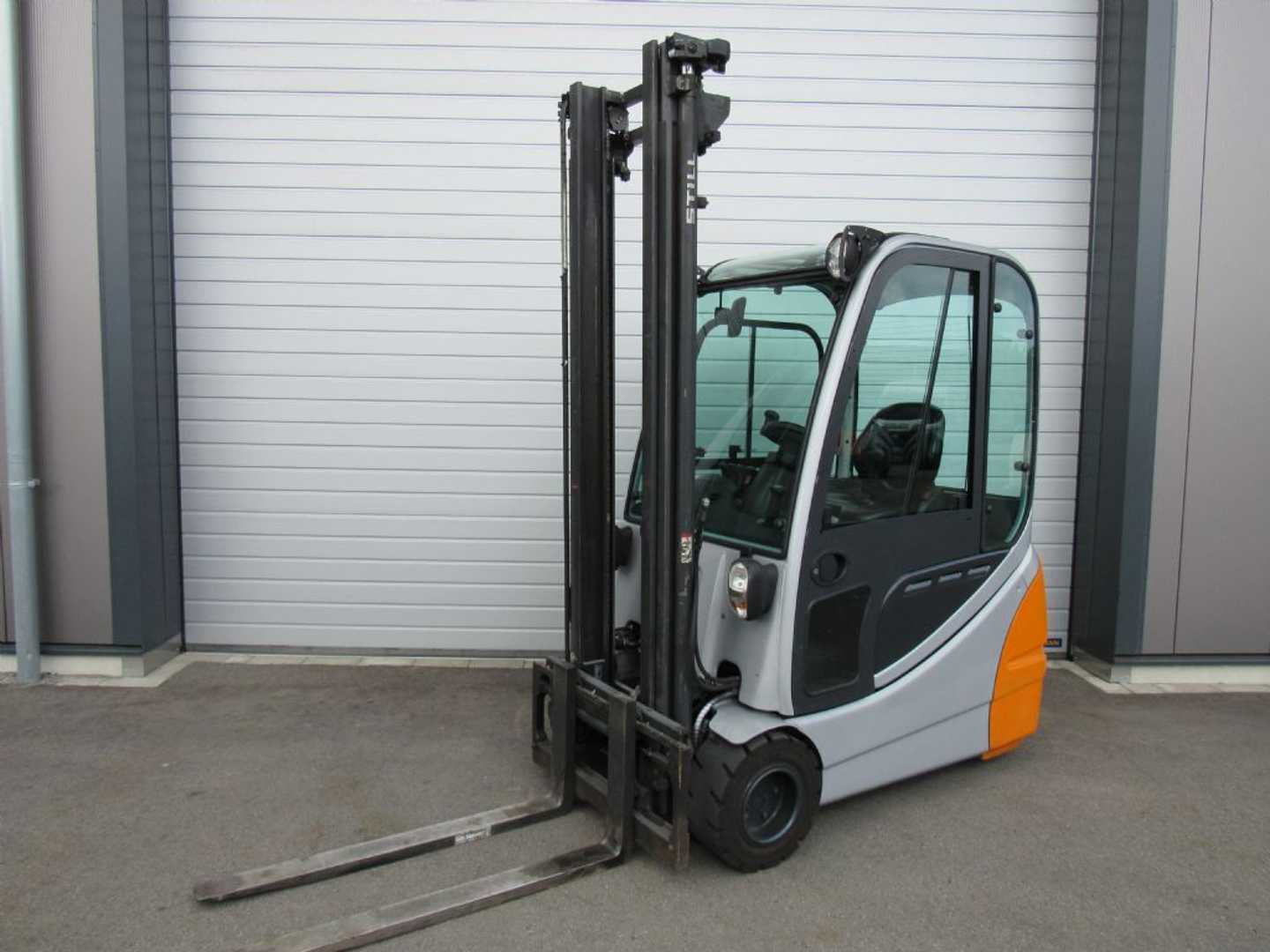 Used Forklift Truck STILL RX20-20 ELEKTRO DREIRADFRONTSTAPLER (13076503)