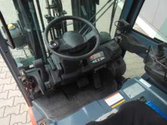 Used Forklift Truck TOYOTA 8 FBMT 16 ELEKTRO VIERRADFRONTSTAPLER (13076418)