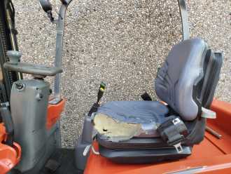 Carretilla elevadora segunda mano BT C3E150 ELEKTRO DREIRADFRONTSTAPLER (13068591)