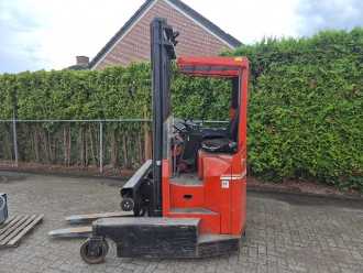 Carretilla elevadora segunda mano BT FRT 2000 SE-5 ELEKTRO SCHUBMASTSTAPLER (13064278)
