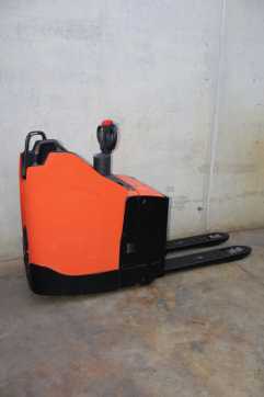 Carretilla elevadora segunda mano BT LPE200 LI-ION ELEKTRO NIEDERHUBWAGENSEMIELEKTRISCH (13063108)