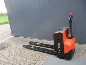 Carretilla elevadora segunda mano BT LWE 180 ELEKTRO NIEDERHUBWAGENDEICHSEL (13071613)