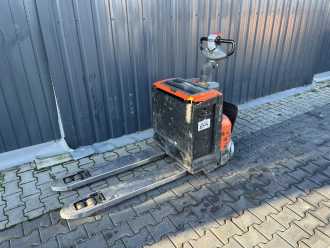 Carretilla elevadora segunda mano BT LWE200 ELEKTRO NIEDERHUBWAGENDEICHSEL (13075456) backdrop