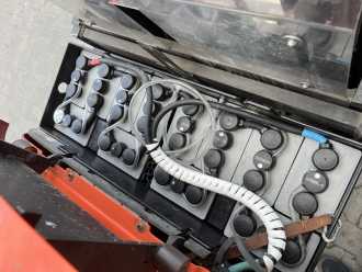 Carretilla elevadora segunda mano BT SPE160L ELEKTRO HOCHHUBWAGENFAHRERSTAND (13040112)