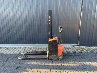 Carretilla elevadora segunda mano BT SWE080L ELEKTRO HOCHHUBWAGENDEICHSEL (13075460)