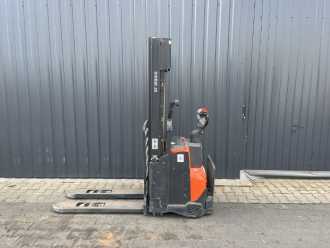 Carretilla elevadora segunda mano BT SWE120L ELEKTRO HOCHHUBWAGENFAHRERSTAND (13040113)