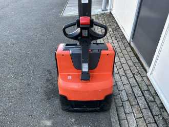 Carretilla elevadora segunda mano BT Toyota SWE080L ELEKTRO HOCHHUBWAGENDEICHSEL (13073796)