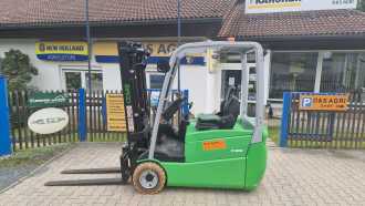 Carretilla elevadora segunda mano CESAB B320 ELEKTRO DREIRADFRONTSTAPLER (13062738)