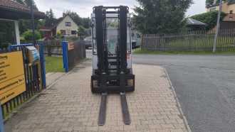 Carretilla elevadora segunda mano CESAB B320 ELEKTRO DREIRADFRONTSTAPLER (13062738)