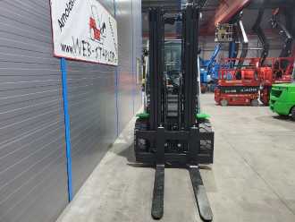 Carretilla elevadora segunda mano CESAB M335H-DV DIESEL VIERRADFRONTSTAPLER (13058095)