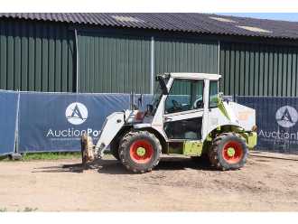 Carretilla elevadora segunda mano CLAAS Ranger 920 DIESEL TELESKOPARMSTAPLER (13046254) backdrop