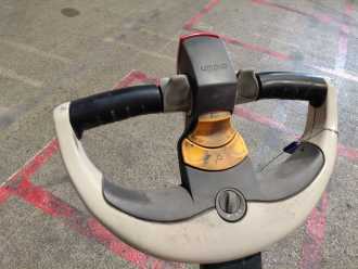 Carretilla elevadora segunda mano CROWN WF3000 10 ELEKTRO HOCHHUBWAGENDEICHSEL (13038742)