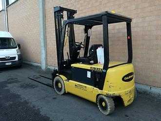 Carretilla elevadora segunda mano DAEWOO B32X ELEKTRO VIERRADFRONTSTAPLER (12959301)