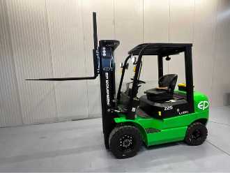 Carretilla elevadora segunda mano EP Vorkheftruck EFXZ-251 - 4,8M - Triplex - Freelift - Sideshift ELEKTRO VIERRADFRONTSTAPLER (13008357)