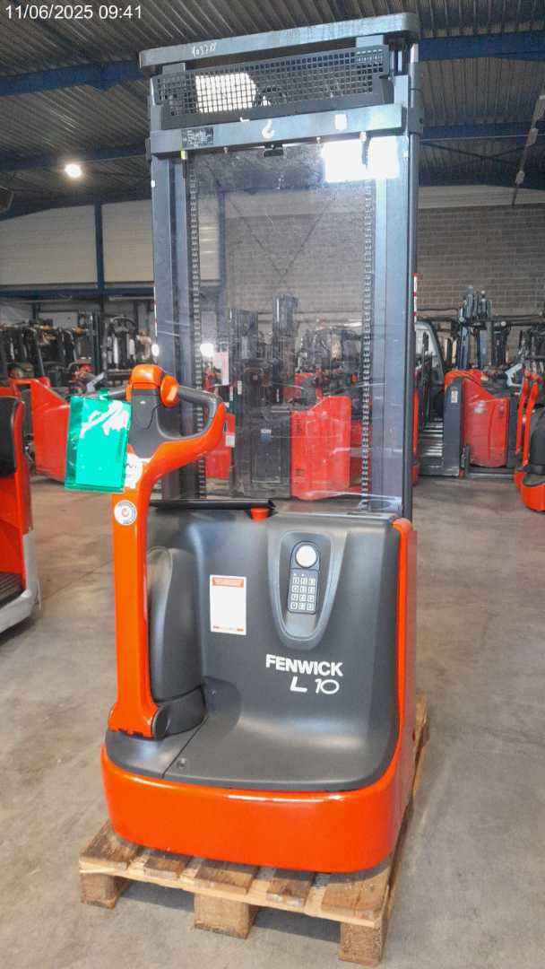 Carretilla elevadora segunda mano FENWICK L 10 ELEKTRO HOCHHUBWAGENDEICHSEL (12878307)
