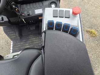 Carretilla elevadora segunda mano HANGCHA CPDS20-XCY2G-SI ELEKTRO DREIRADFRONTSTAPLER (13009665)