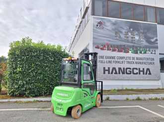 Carretilla elevadora segunda mano HANGCHA XC30i ELEKTRO VIERRADFRONTSTAPLER (13069402)