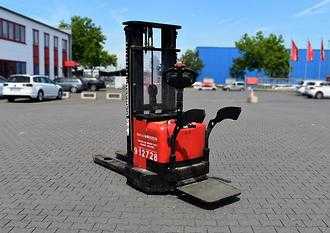 Carretilla elevadora segunda mano HANSELIFTER E1543FH ELEKTRO NIEDERHUBWAGENFAHRERSTAND (12710092)
