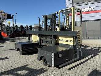 Carretilla elevadora segunda mano HUBTEX MQ30D Sideshift, webasto, 507 mth! DIESEL SEITENSTAPLER (12999473)
