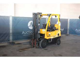 Carretilla elevadora segunda mano HYSTER H1.8FT GAS VIERRADFRONTSTAPLER (13047018)