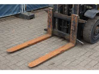 Carretilla elevadora segunda mano HYSTER H2.5FT DIESEL VIERRADFRONTSTAPLER (13033560)