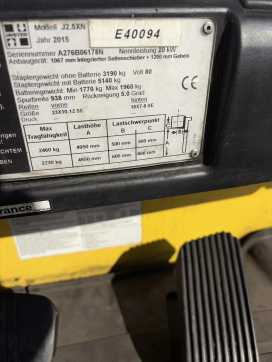 Carretilla elevadora segunda mano HYSTER J2.5XN ELEKTRO VIERRADFRONTSTAPLER (13068242)